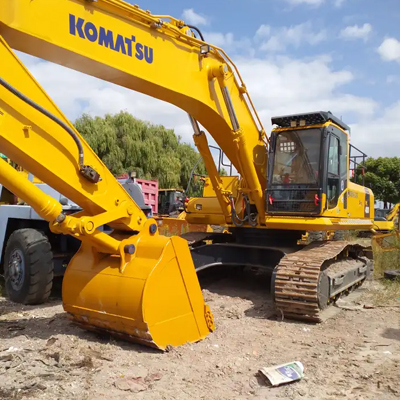 Escavadeira Komatsu reformada